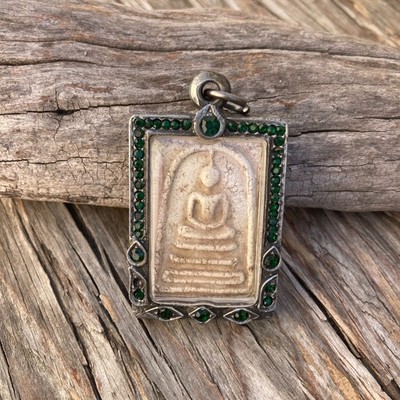 Temple Seated Buddha Amulet Pendant Protection Jewelry
