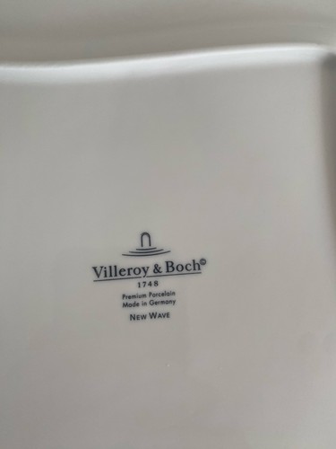 2 Villeroy & Boch NewWave Square White Dinner Plates Fine China From Germany NWT - Picture 5 of 6