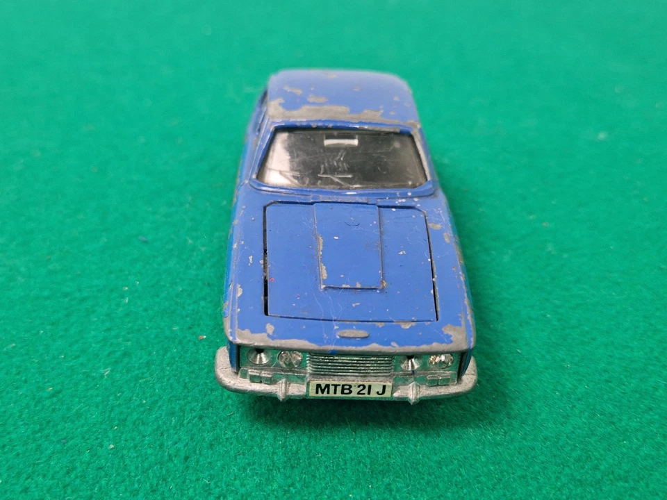 Coche fundido a presión vintage DINKY TOYS 188 Jensen FF para restauración Foto 2 de 4