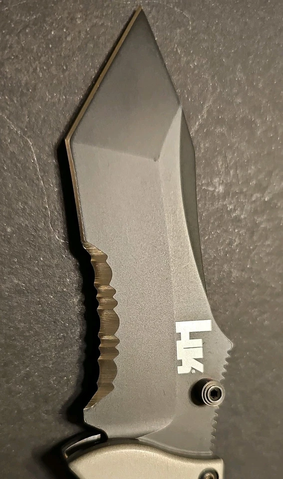 Rare Benchmade HK (Heckler & Koch) 14250SBT AXIS Folding Tanto Knife - Image 3 of 4