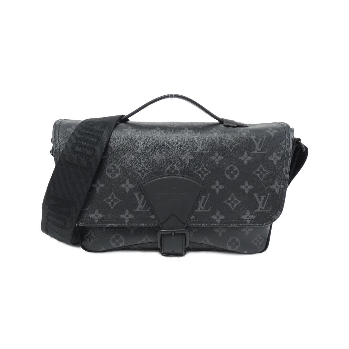 Authentic LOUIS VUITTON Monogram Eclipse Montsouris Messenger 