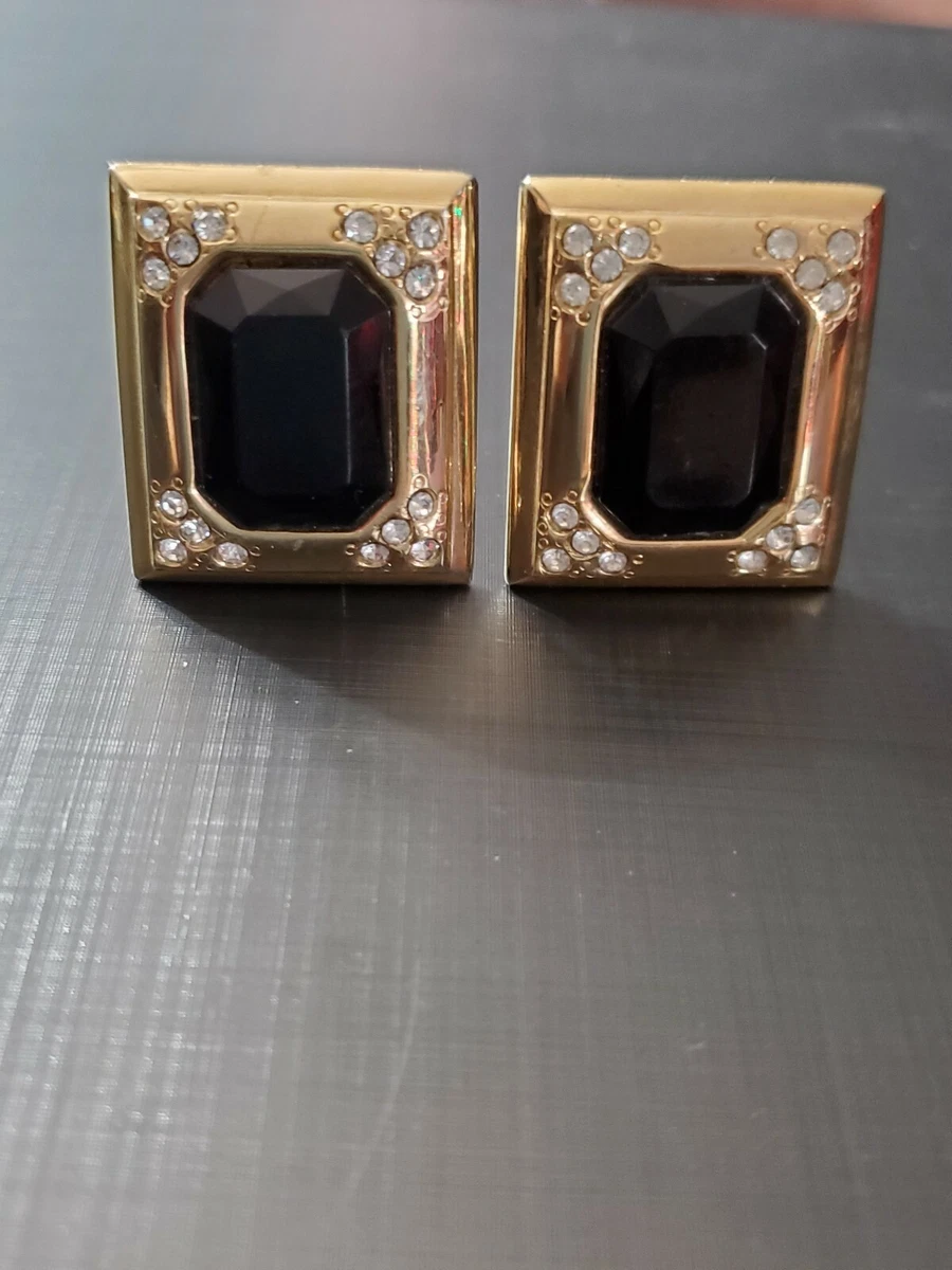 Vintage Jewelry Pat Pend 2733491 Gold Tone Black Clip On Earrings Rhinestones