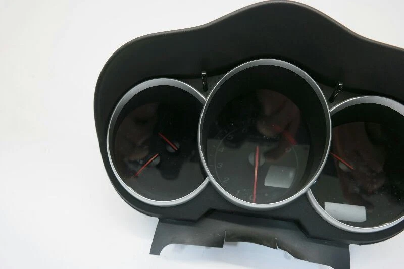 Cuadro velocímetro Mazda RX8 2004-06 a través 31/10/05   Foto 4 de 4