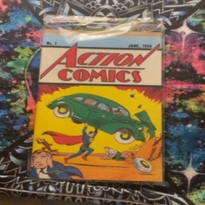 Superman Action comics #1 June 1938. Special edition, Loot crate exclusive
