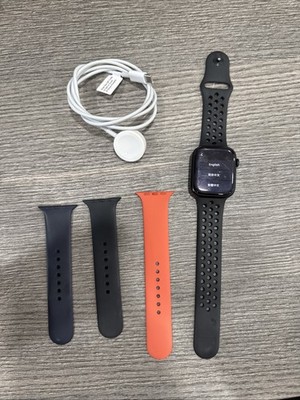 Apple Watch Series 7 Nike Edition 45mm GPS Aluminum Ceramic