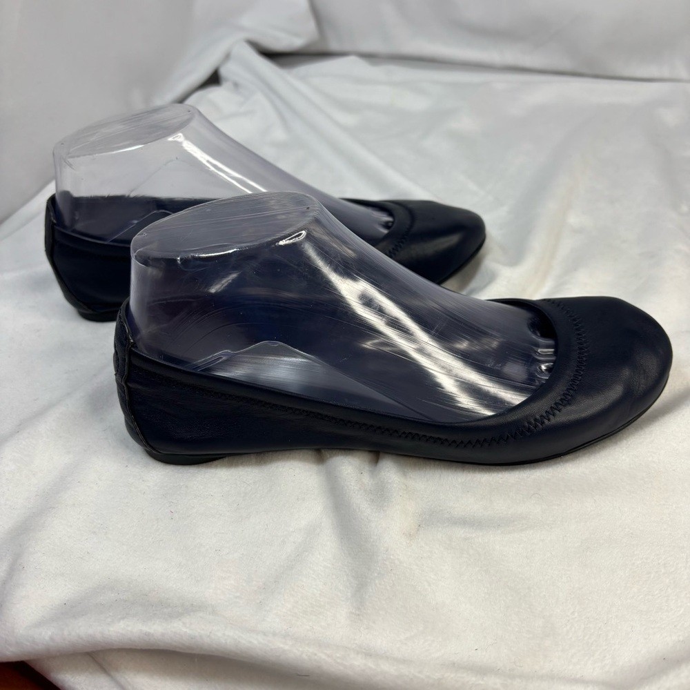 Tory Burch Eddie Navy Ballet Flats Size 5.5 thumbnail 6