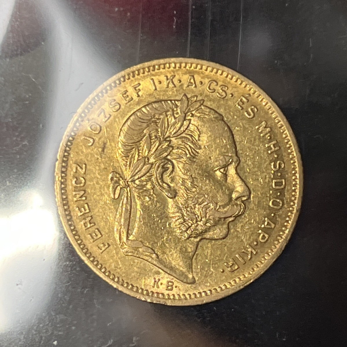 1877 KB GOLD HUNGARY 8 FLORINS 20 FRANCS FRANZ JOSEPH I COIN B02