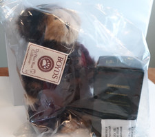 Boyds Bear plush 9" tall Bailey in Russia with ornament NEW in bag