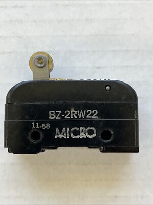 UND LAB BZ-2RW22 11-58 Micro Switch 15A L2 125 250 Or 460 VAC