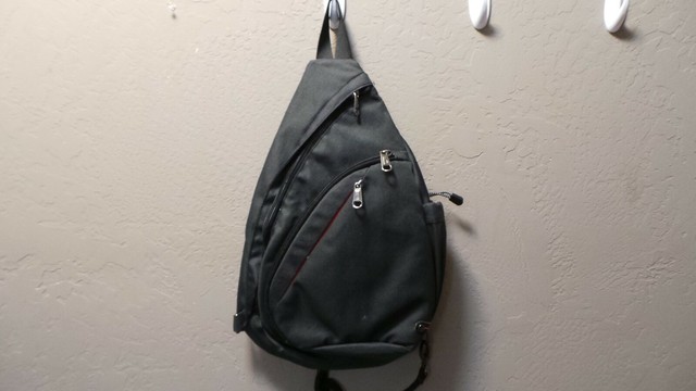 meru sling backpack bag