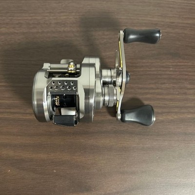 Shimano Calcutta Conquest BFS HG 23 Baitcastrolle gebraucht JDM Japan