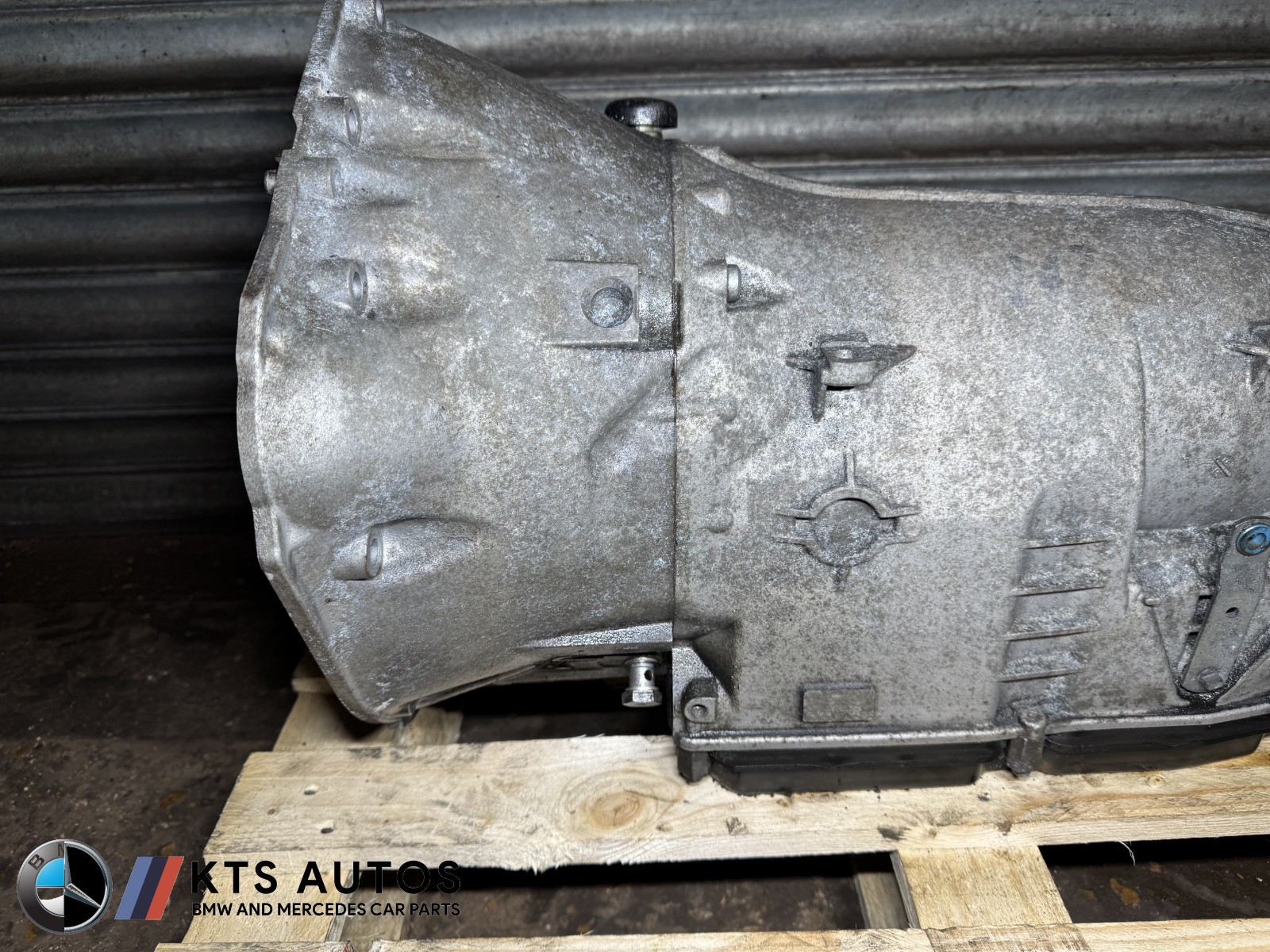 Merecdes C Class W204 C200 5 Speed 722.699 Automatic Gearbox R2202711901