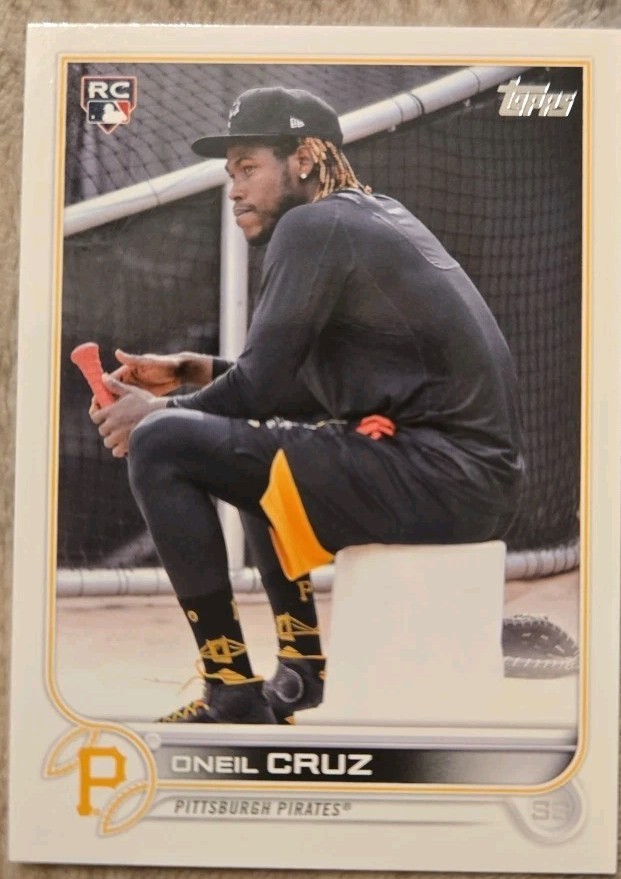 2022 Topps #537 ONEIL CRUZ Rookie Image Variation Sitting RC Pirates SP