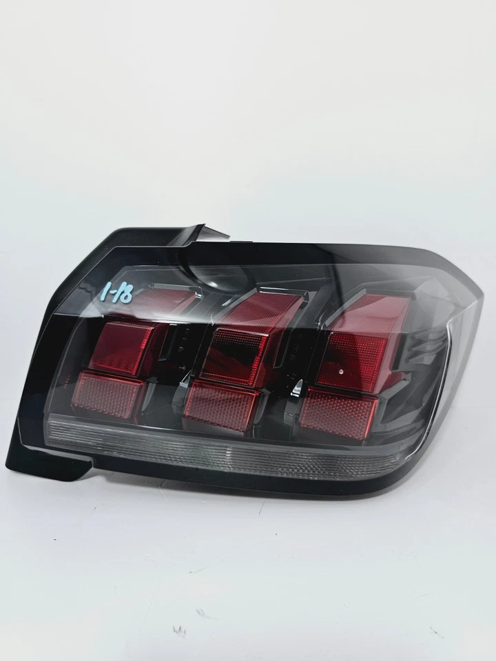 ⭐ Faro Stop Fanale Posteriore Destro per Peugeot 208 anno 2019 al 2022 ORIGINALE - Immagine 2 di 4