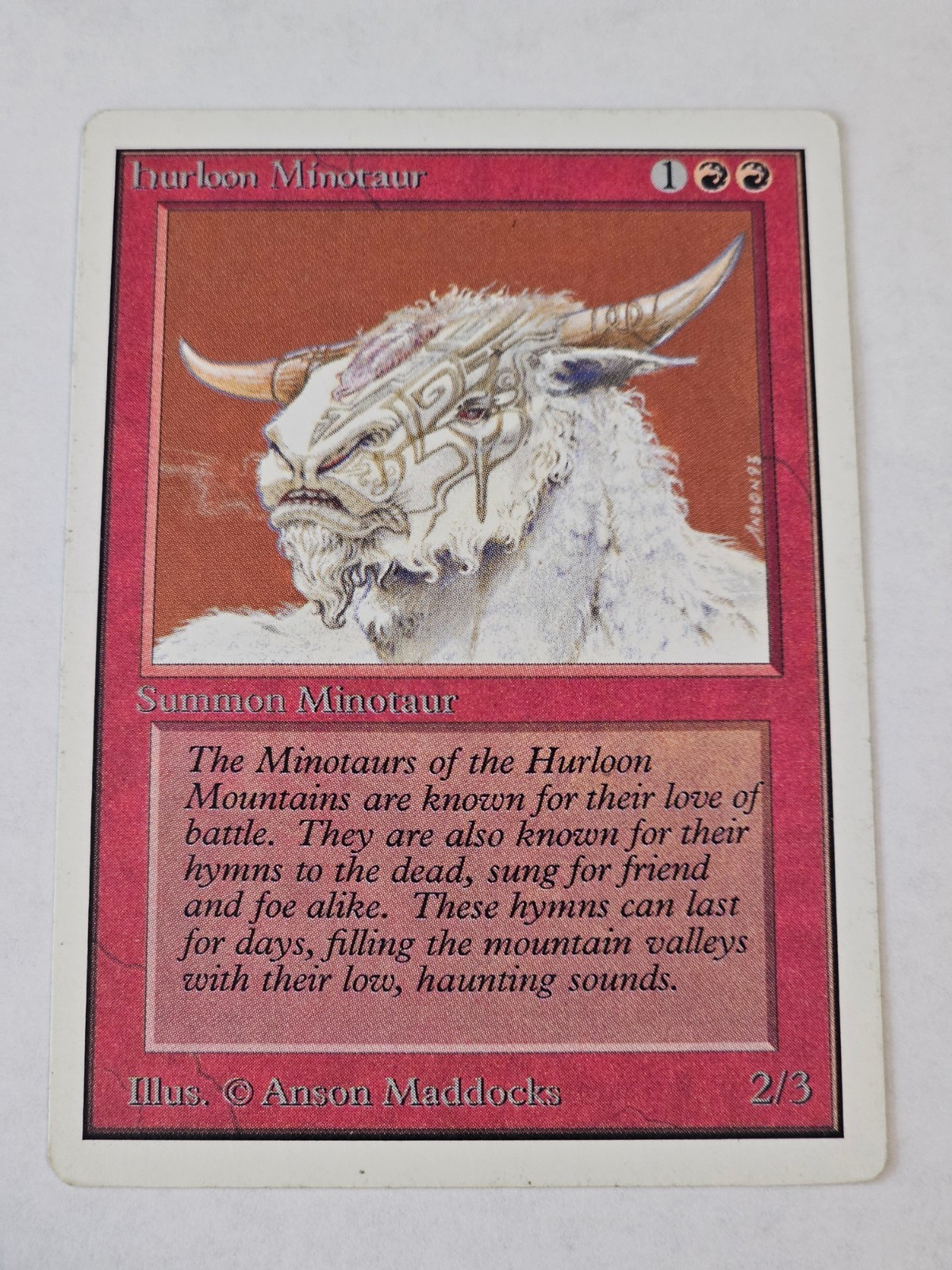 MTG - Hurloon Minotaur LP - Unlimited Edition Vintage