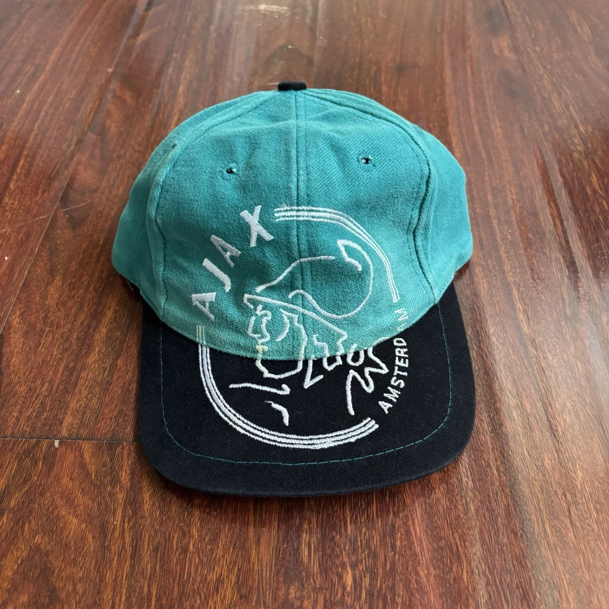 Casquette Ajustable AFC Ajax Amsterdam - Blanche Rayée - Taille Unique