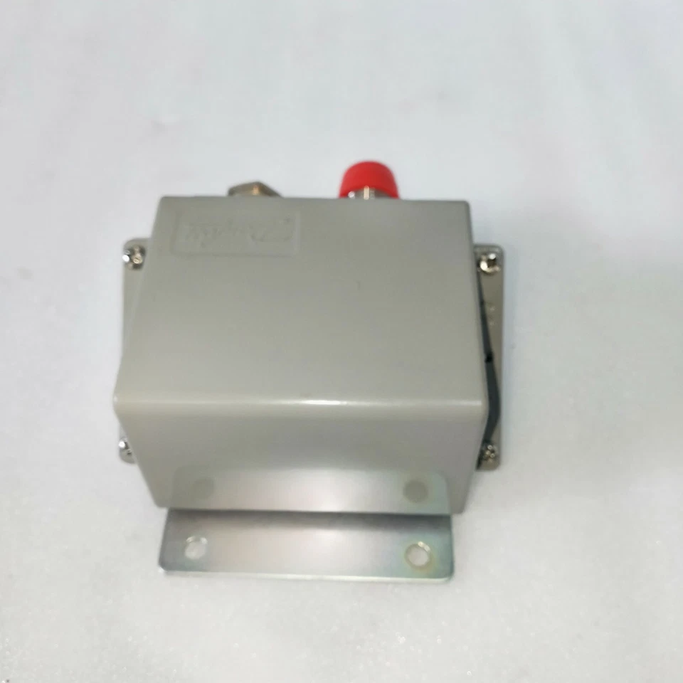 Danfoss EMP 2 084G2141 / 0 - 15KP/CM2 - Photo 4/4