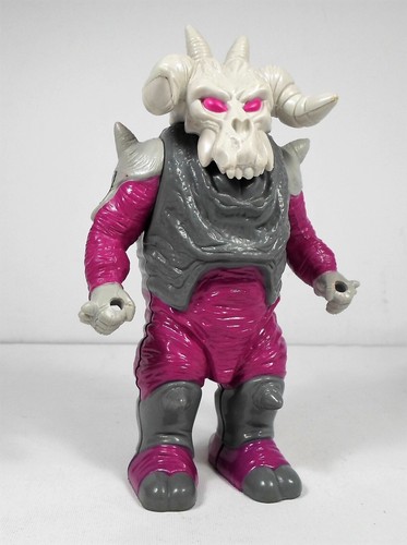 HASBRO VTG 1988 TRANSFORMERS G1 PRETENDERS SKULLGRIN FIGURE SHELL w/o ROBOT - Picture 3 of 12
