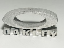 NUOVO AUTENTICO OAKLEY SOLIDO X METALLO VETRINA TOPPER BLOCCO NEGOZIO LUNGHEZZA 7 POLLICI