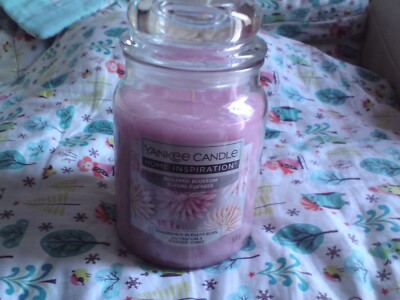 Yankee Candle Large Jar Sugared Blossom Up To 135 Hour Burn Time  UK