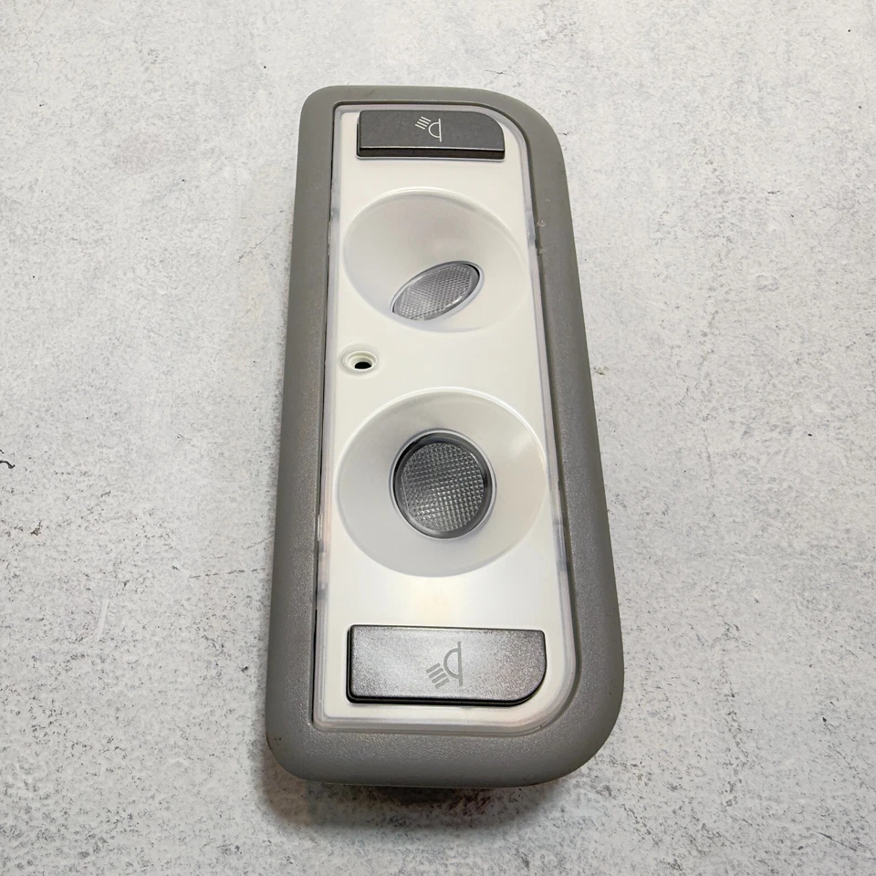 Лампа подсветки салона купола крыши Acura MDX 2014-15-16-17-2018 OEM - Изображение 4 из 4