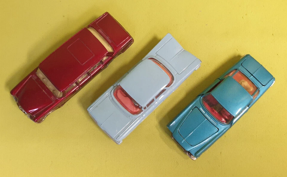 Konvolut Corgi Toys Chevrolet Mercedes-Benz Ghia - Bild 3 von 4