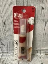 NEW CoverGirl Outlast All-Day Soft Touch Concealer- 820 LIGHT