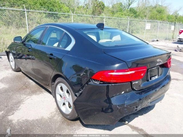 Conjunto de filtro de aire usado se adapta a: Jaguar Xe 2018 5,0 L grado A Foto 3 de 4