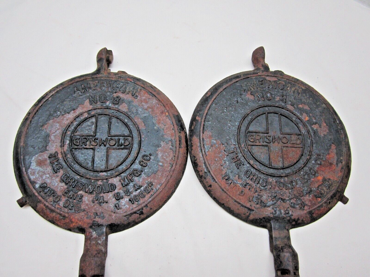 GRISWOLD グリスウォルド社 鋳鉄製 ビンテージ ワッフルメーカー NO7 HTF Early 1900's Griswold #7 Waffle Iron. (#973) New handles