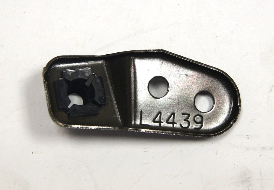 Soporte de alineación de faros LH 92-02 Cadillac Seville Deville Eldorado 16514439 Foto 2 de 4