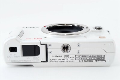 【K2275】 Panasonic LUMIX DMC-GF2 パナソニック 概要 デジタル一眼カメラ/ボディ DMC-GF2 | LUMIX（ルミックス