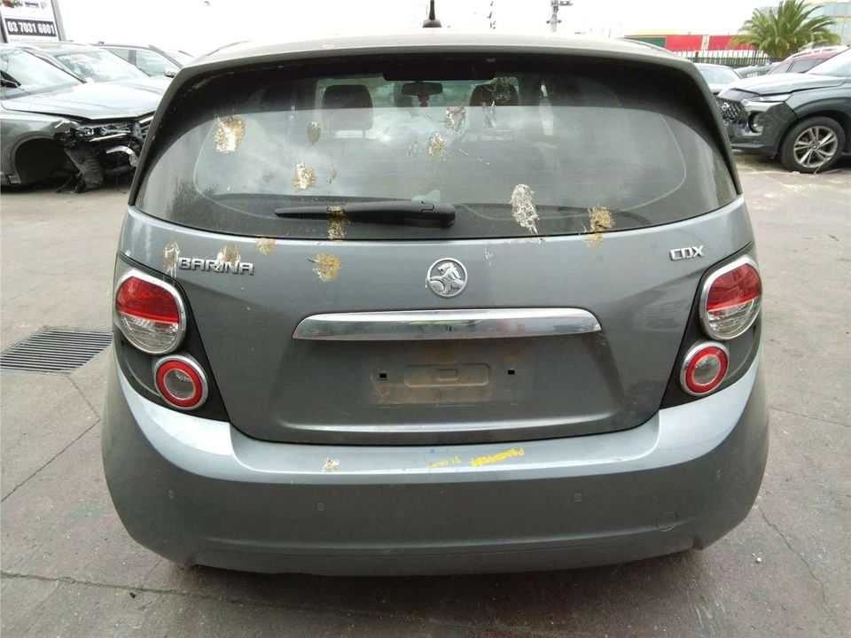 HOLDEN BARINA TM 09/2011-08/2016 LEFT BUMPER FOGLAMP CDX - image 3 of 4