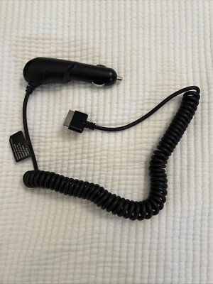 Rocketfish 30-pin DC Rapid Car Charger for Apple iPhone/iPad RF-IPDCCH