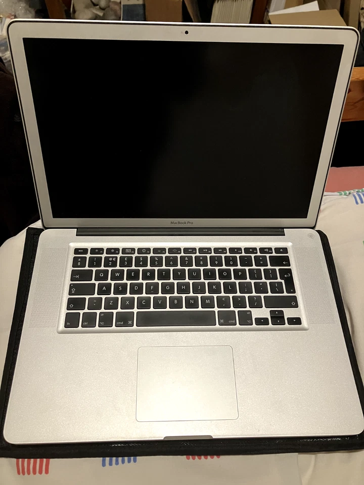 Apple MacBook Pro 2012 A1278 13" + Macbook Pro 2011 A1286 15" x2 - Image 4 of 4