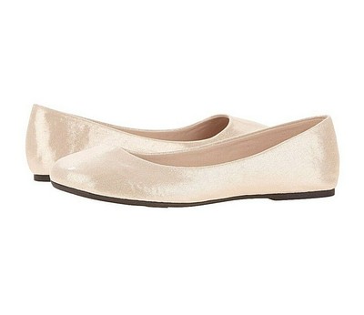 womens fancy flats