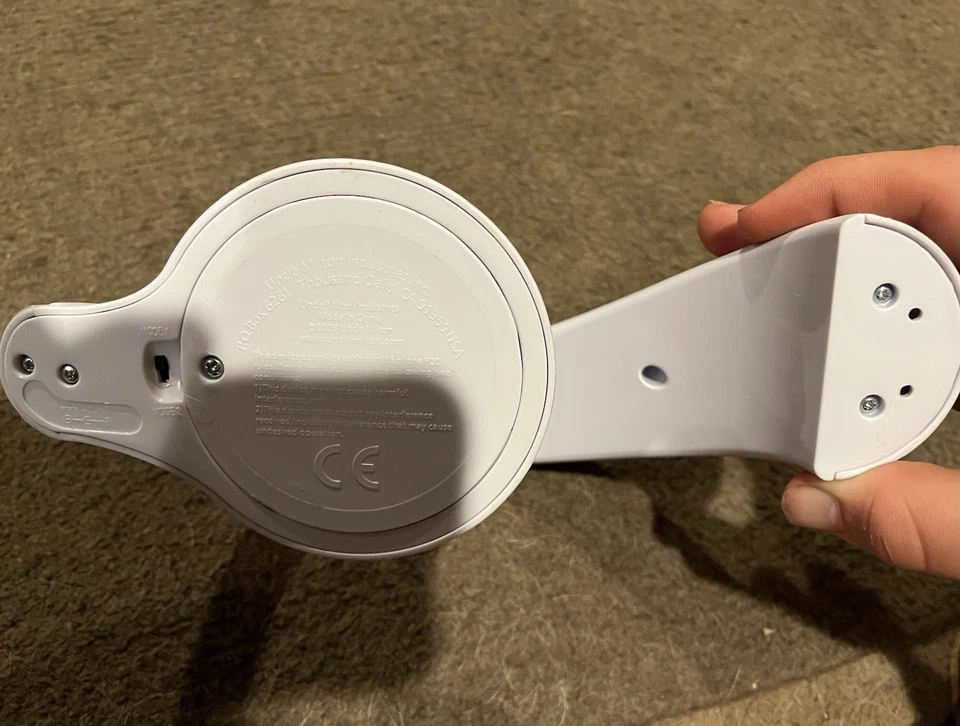 Uncle Milton Rainbow in my Room projector with European Union Power Cord adapter - Image 4 of 4