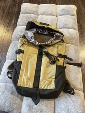 NEW BURTON backpack Chilcoot 26L Olive Green Hiking Snowboarding Travel Outdoor