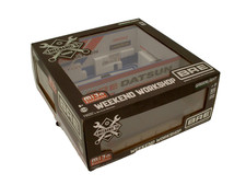 GreenLight Mechanic's Corner BRE Datsun Weekend Workshop Diorama 1:64 MiJo 51162
