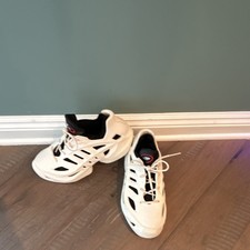 adidas Climacool Men  s White/Black/Red Low Top Lace-Up Athletic Sneaker
