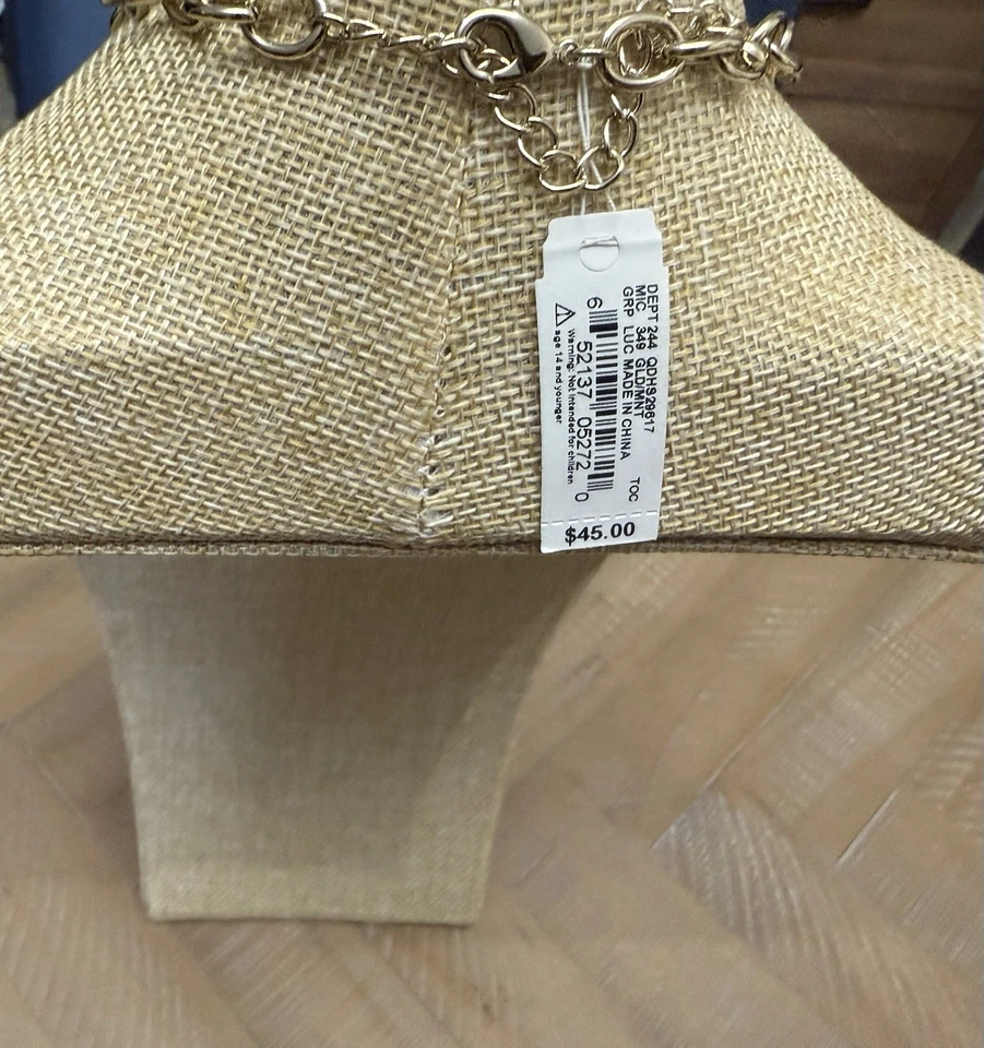 Collar Anna & Ava piedra sintética verde Foto 2 de 3