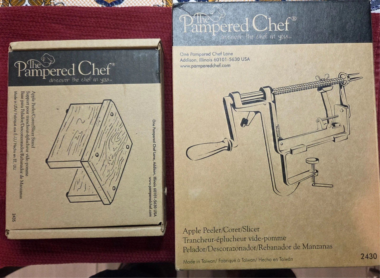 Pampered Chef #2430 Apple Peeler Corer Slicer and #2435 Wooden Stand - NIB
Opens in a new window or