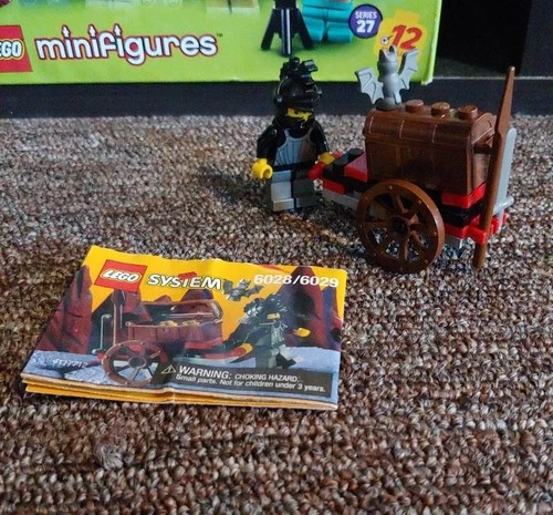 LEGO 6028 / 6029 Treasure Cart  complete With Instructions