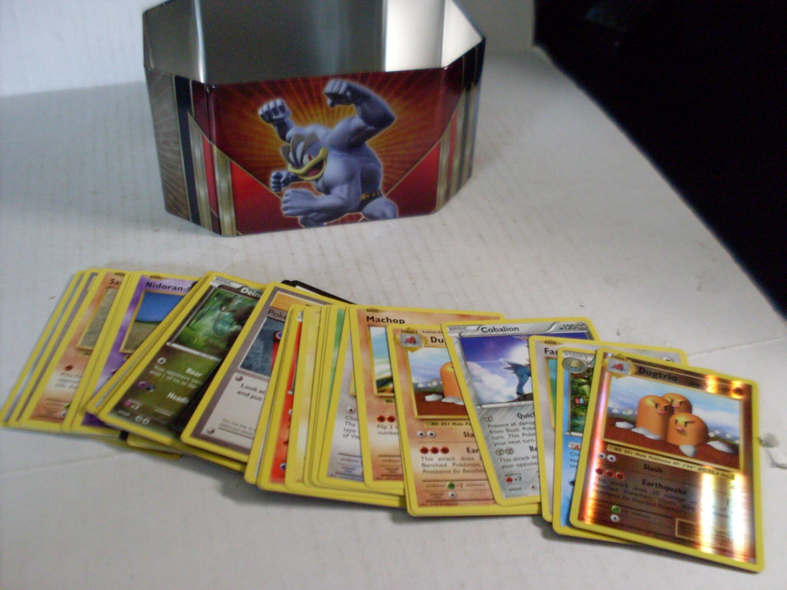 35 Pokemon Cards Rare, Foil & Commons with Tin | eBay