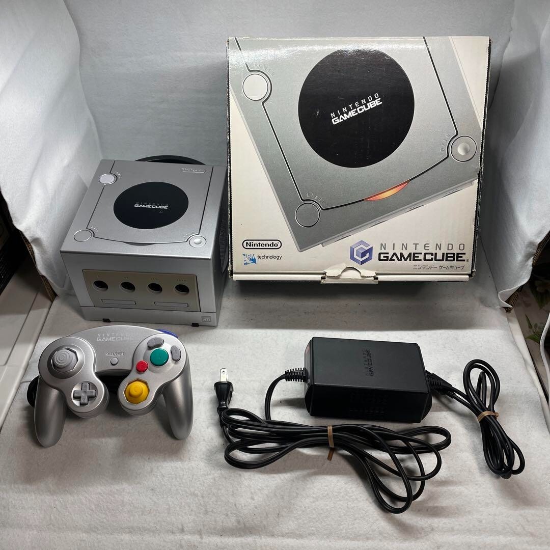 Nintendo GameCube DOL-001 NGC Silver Game Console With Box US 