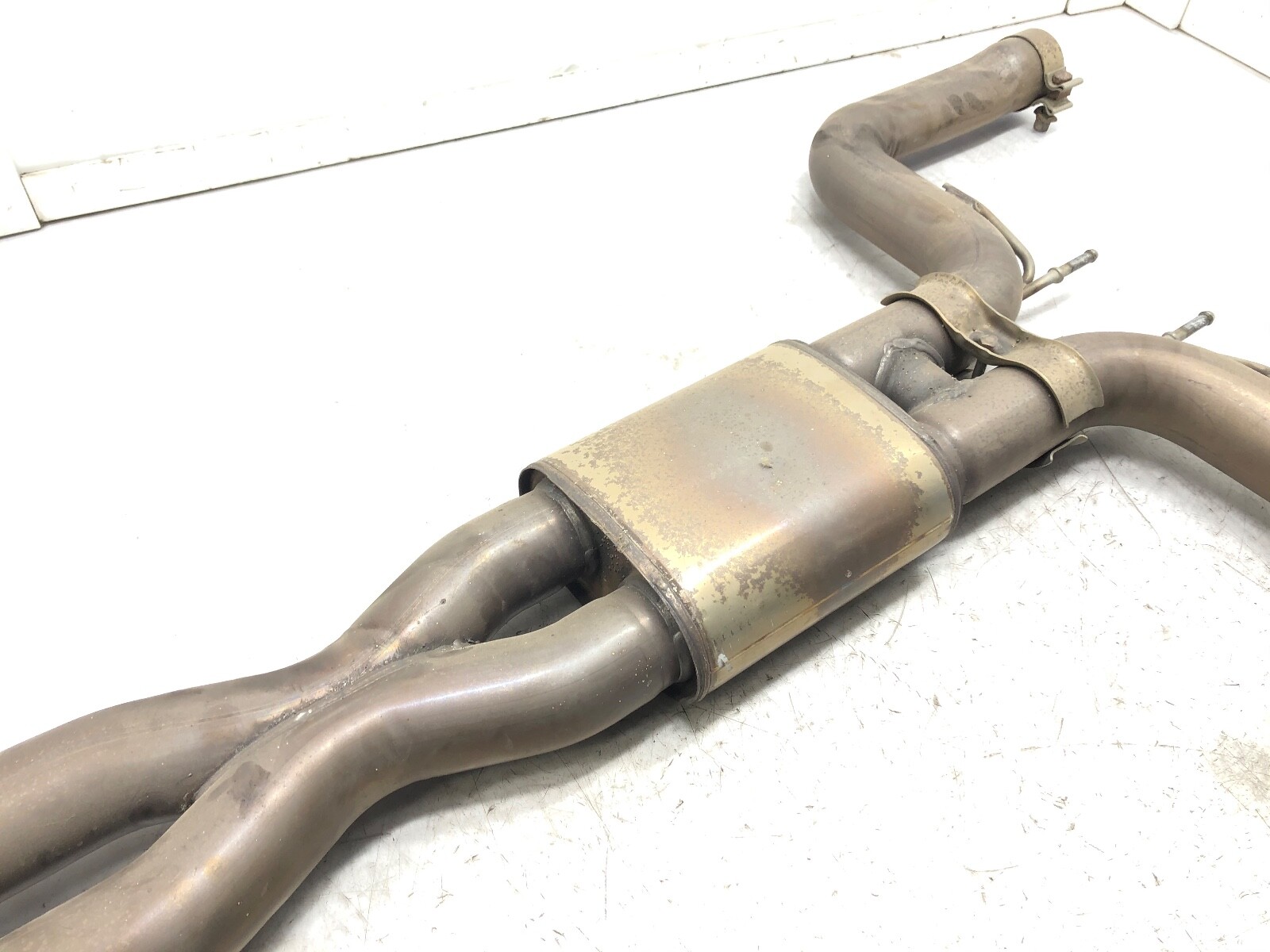 2014-2019 MASERATI GHIBLI S Q4 3.0L V6 EXHAUST SILENCER RESONATOR ASSEMBLY OEM.