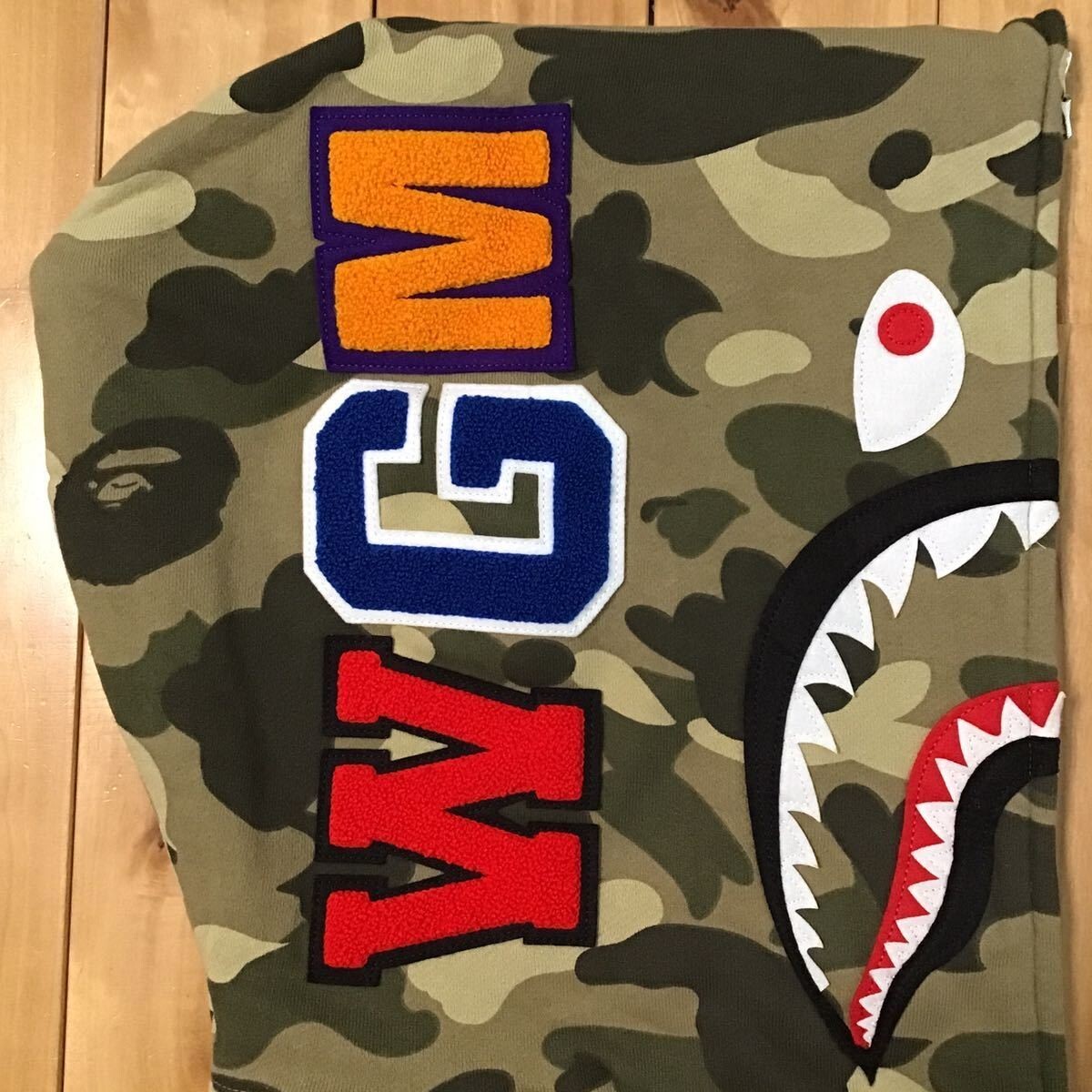 A BATHING APE 【S size】迷彩 BAPE beige camo Shark full zip hoodie A Bathing Ape Size L
