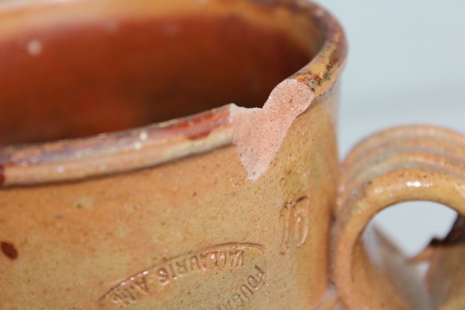 Ancien pot à anses en poterie provençale vernissé Foucard Jourdan Vallauris - Grès du XXe siècle