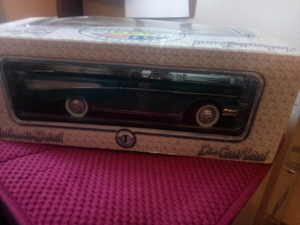 coches modelo diecast clásicos Foto 2 de 3