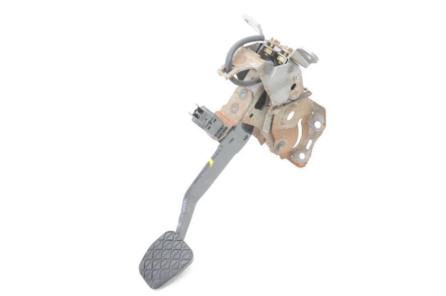 Ручная 6-ступенчатая педаль тормоза 2006-2008 Mazda Mx-5 Miata NC  - Изображение 2 из 4