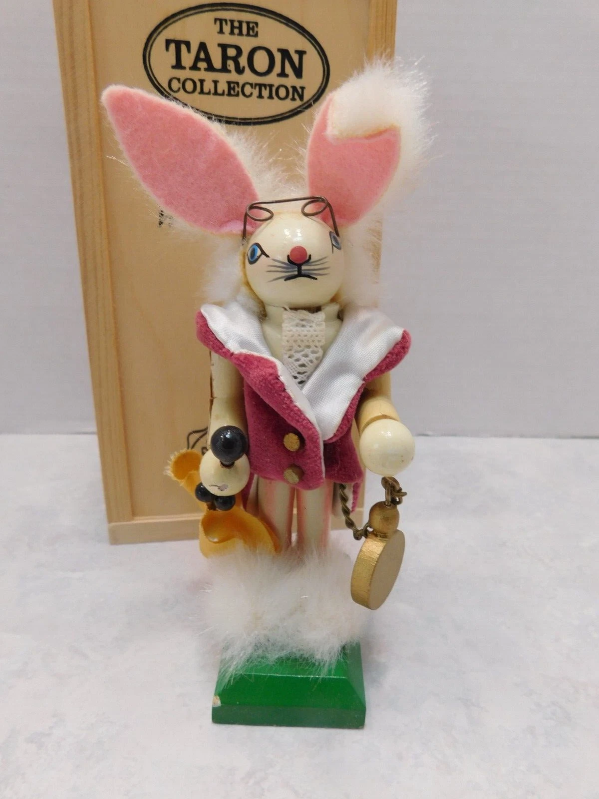 Steinbach The Taron collection Alice’s White Rabbit